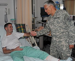 Read Online A Legacy of Lessons Learned: Landstuhl Regional Medical Center During Wartime, 2001-2014 - U.S. Department of the Army | PDF